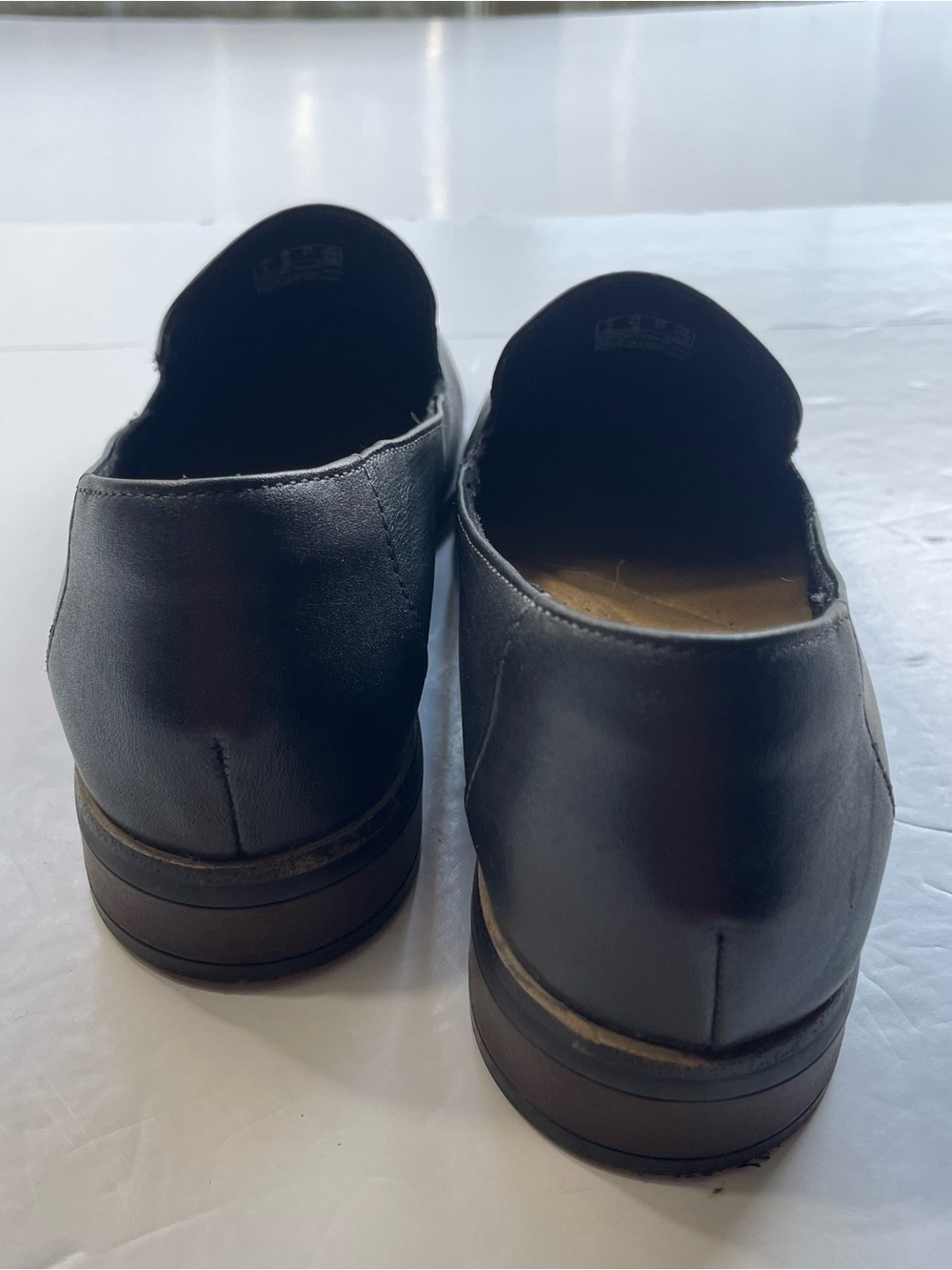 Clarks Collection Black Leather Loafers Slip On Shoes Womens Size 6.5 M Comfort - Picture 3 of 11